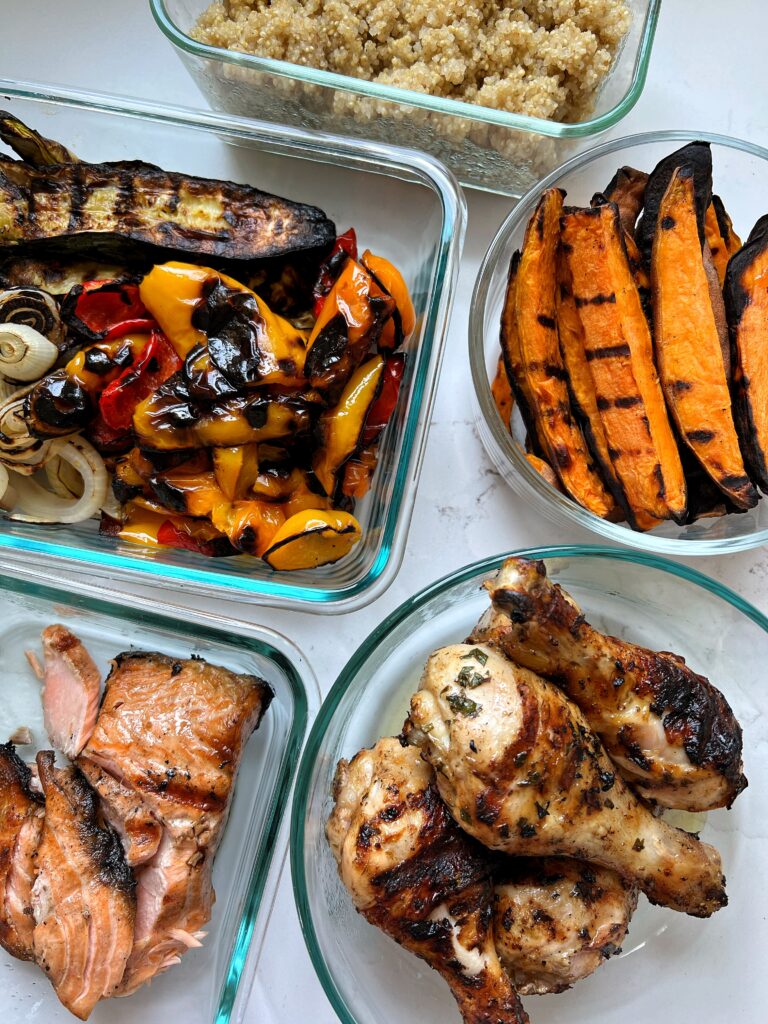 Family food prep! Sharing our food prep tips on how to efficiently prep food for you and your family to fuel everyone all week long.