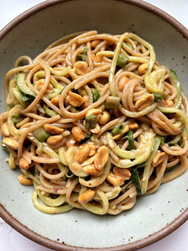 15-minute Peanut Noodle Salad made with a dreamy peanut sauce and tossed in spaghetti of choice with scallions and peanuts for a quick and easy meal to make for lunch or dinner.