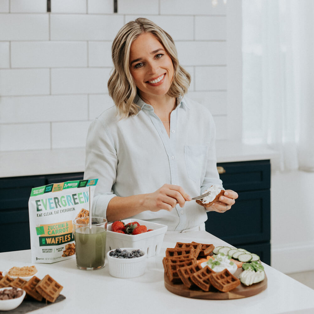 31: Emily Groden - Founder Of Evergreen On Launching A CPG Brand In 2020 +  Her Journey Running Her Business So Far - rachLmansfield