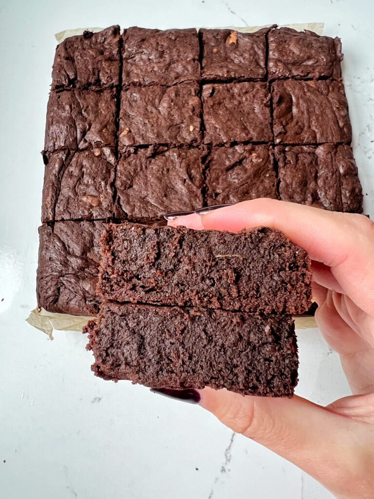 These Brown Butter Brownies are the ultimate gluten-free fudgy brownie recipe with crispy edges, ultra rich flavor and gooey chocolate inside. 