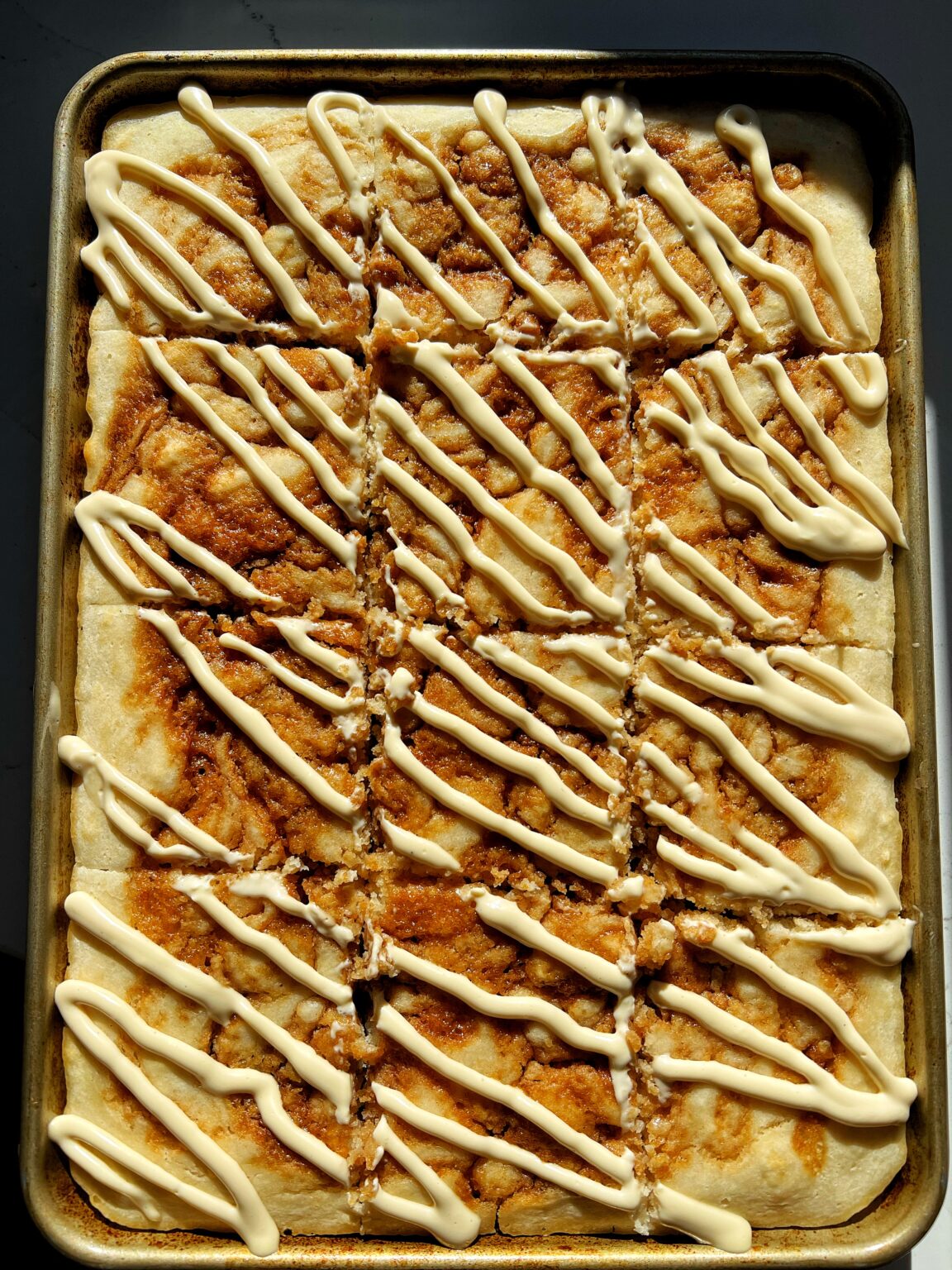 Cinnamon Roll Sheet Pan Pancakes rachLmansfield