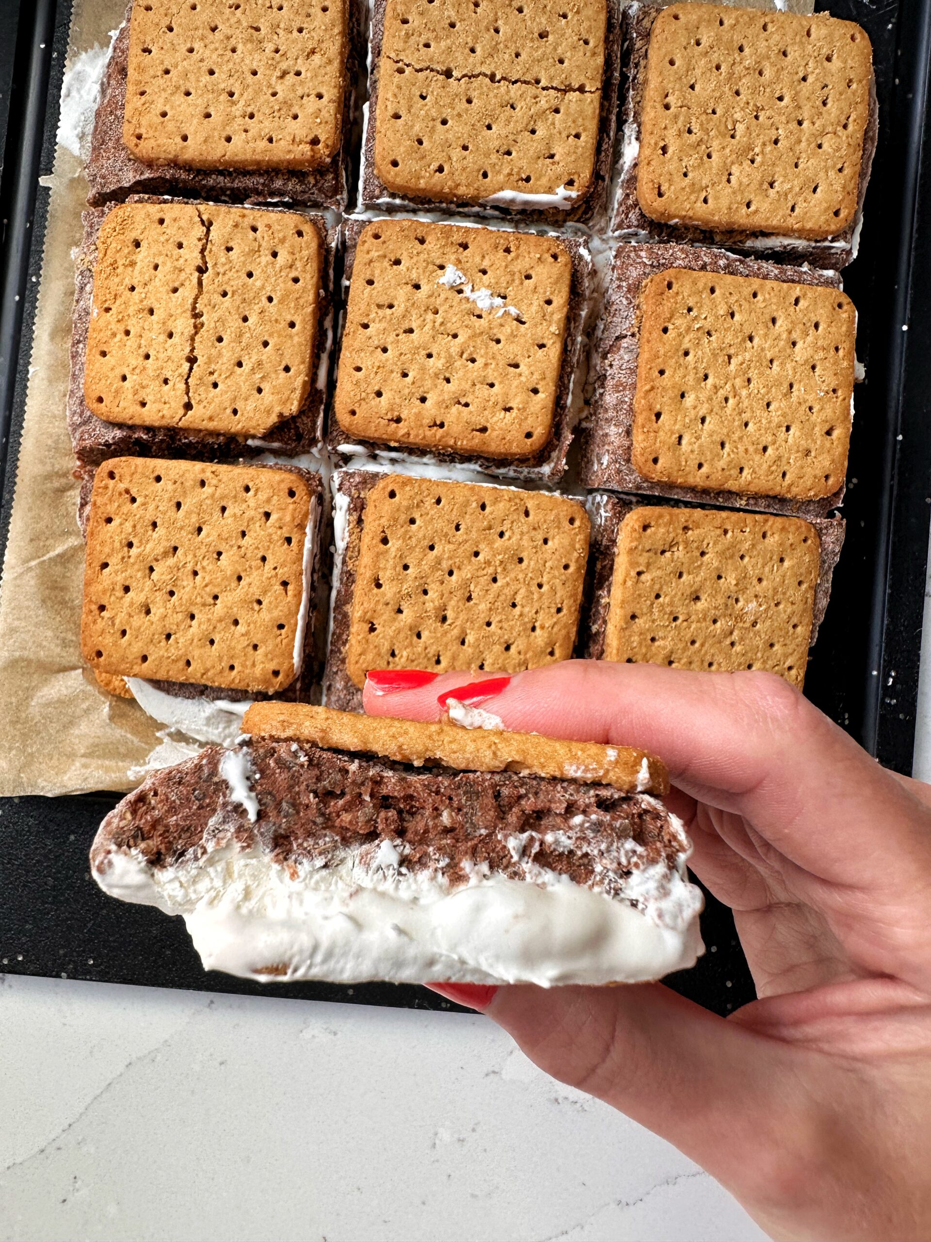 4ingredient S'mores Bark rachLmansfield