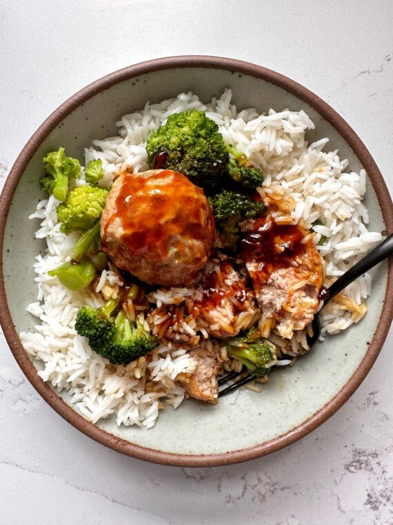 Ginger Chicken Meatballs with Peanut Sauce rachLmansfield