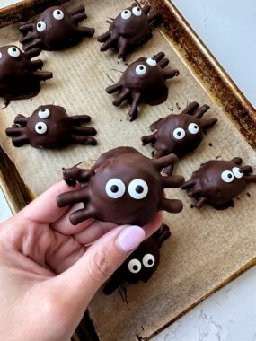 chocolate peanut butter spiders