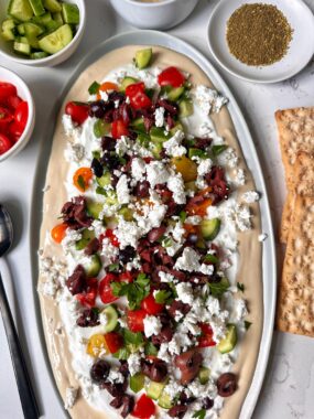 This Greek 7 layer dip with za’atar is a perfect dish for those days when you crave something flavorful, satisfying, and packed with fresh wholesome ingredients. 