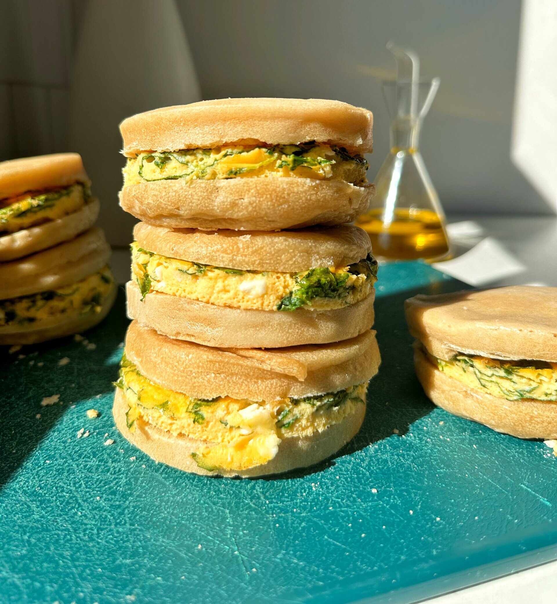 Spinach, Feta and Egg Breakfast Sandwiches (meal prep!)