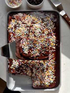 devils food sheet cake