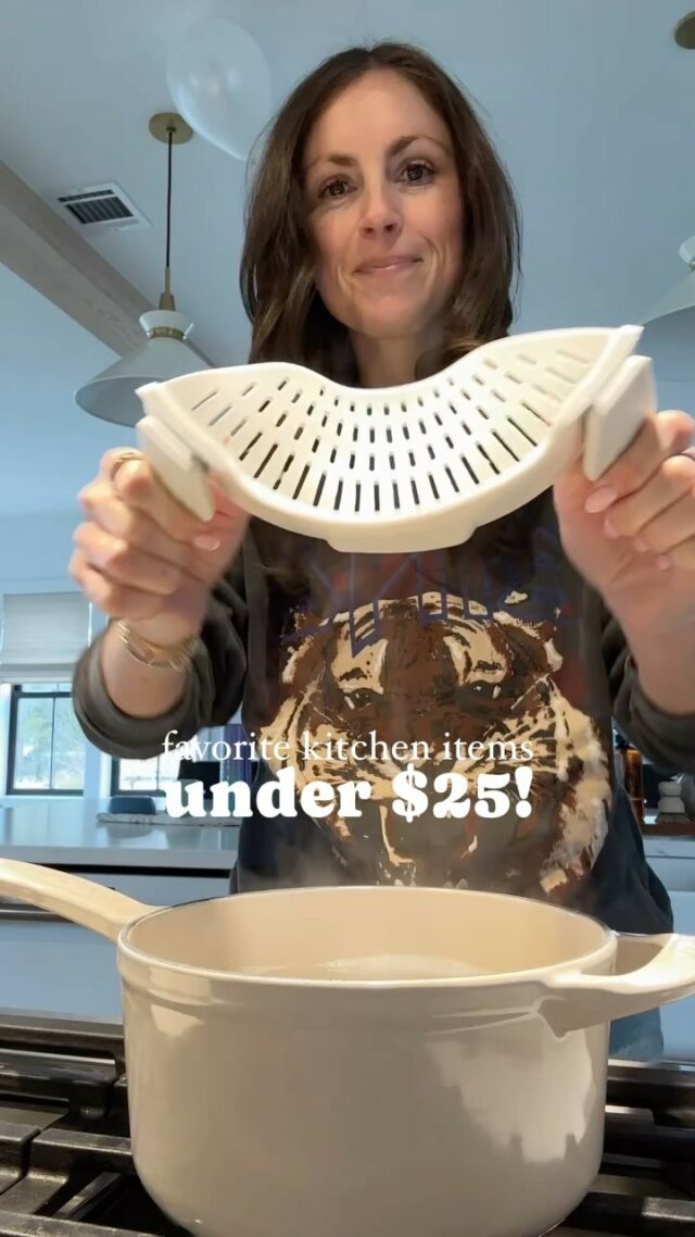 FAVORITE KITCHEN ITEMS UNDER $25! comment “LINK” below and i’ll message you the exact items to shop❤️
.
.
.
#rachleats #kitchenfinds #kitchentools #kitchenideas #favoritethings #amazonfinds #amazonprime #amazondeals #amazonstorefront